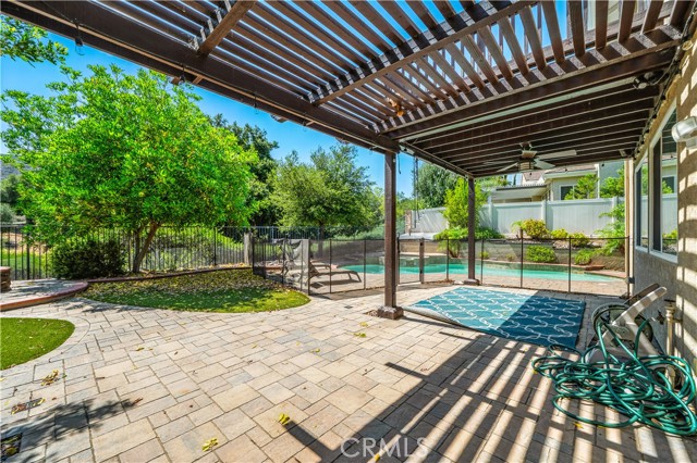 Detail Gallery Image 27 of 32 For 23549 Bending Oak Ct, Murrieta,  CA 92562 - 4 Beds | 3 Baths