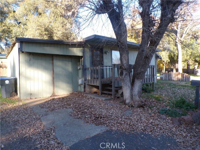 Detail Gallery Image 2 of 6 For 14360 Woodland, Clearlake,  CA 95422 - 2 Beds | 1 Baths