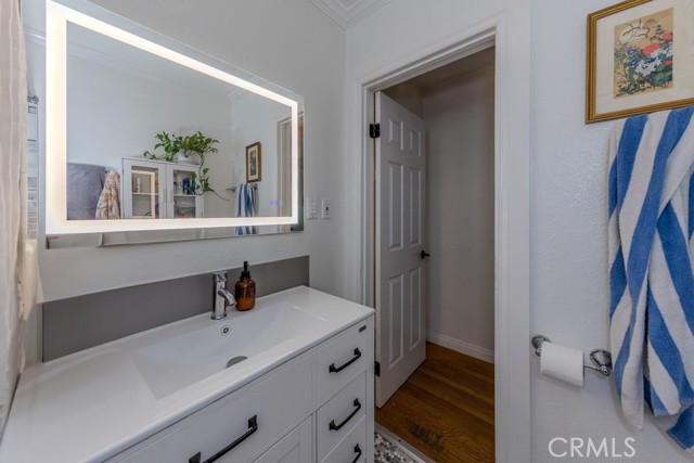 4712 Townsend Avenue, Los Angeles CA: https://media.crmls.org/medias/9c1e2a2a-627c-471e-9dc1-07efd51b245c.jpg