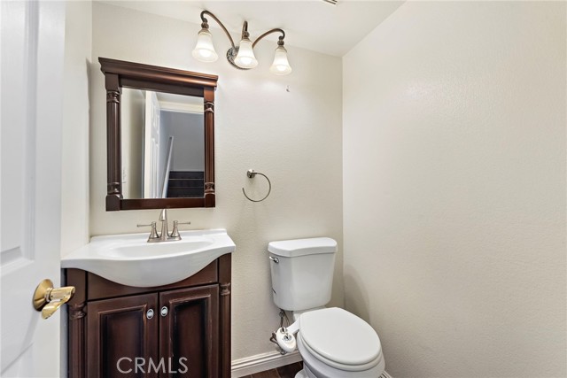 Detail Gallery Image 17 of 41 For 13020 Sycamore Village Dr, Norwalk,  CA 90650 - 2 Beds | 2/1 Baths