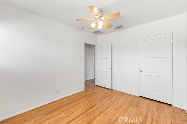 Detail Gallery Image 23 of 42 For 2137 Ostrom, Long Beach,  CA 90815 - 3 Beds | 2 Baths