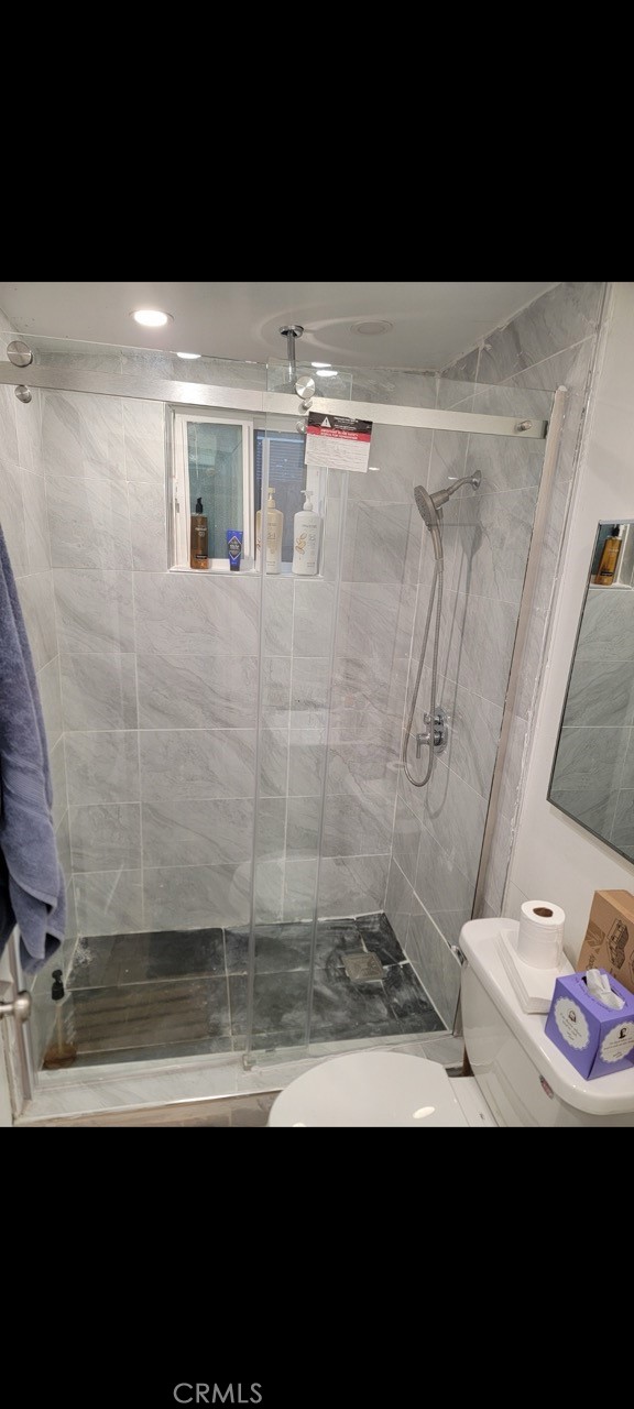 1011 1/2 San Pascual Avenue, Los Angeles CA: https://media.crmls.org/medias/9c208065-6840-4fa9-96f9-a29f91b6172f.jpg