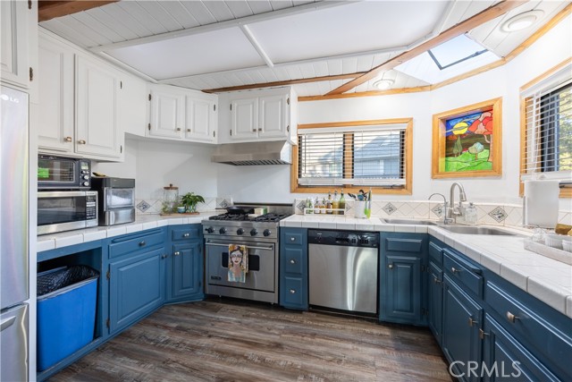 43811 Canyon Crest Drive, Big Bear Lake CA: https://media.crmls.org/medias/9c211917-8962-4ae0-a389-9c80359d10b9.jpg