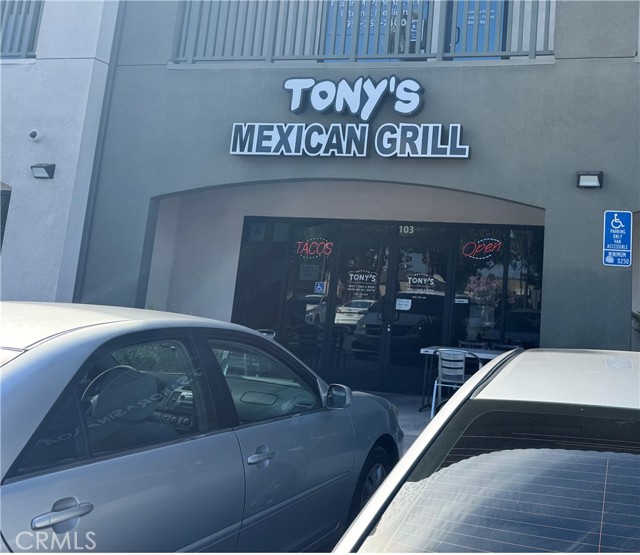 9670 Magnolia Avenue, Riverside CA: https://media.crmls.org/medias/9c226a33-9df0-4bee-8b8a-c6fe4db9d75f.jpg