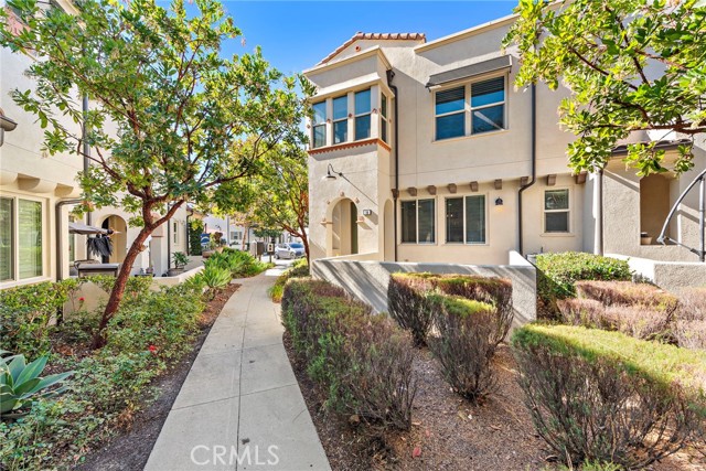 Detail Gallery Image 2 of 45 For 14 Hoya St, Rancho Mission Viejo,  CA 92694 - 3 Beds | 2/1 Baths