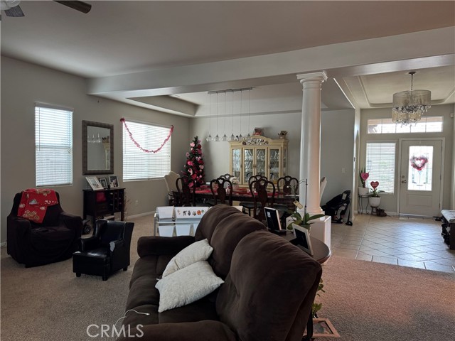 Detail Gallery Image 9 of 38 For 6719 Stafford Falls Dr, Bakersfield,  CA 93312 - 3 Beds | 2/1 Baths