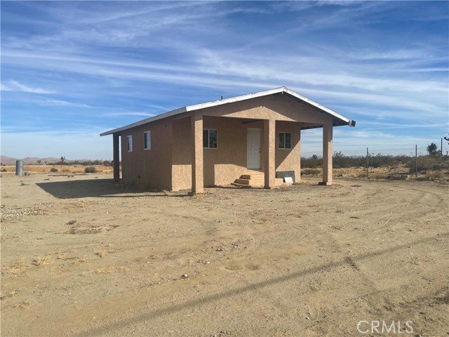 Detail Gallery Image 1 of 6 For 18645 E Palmdale Bld, Palmdale,  CA 93591 - 2 Beds | 1 Baths