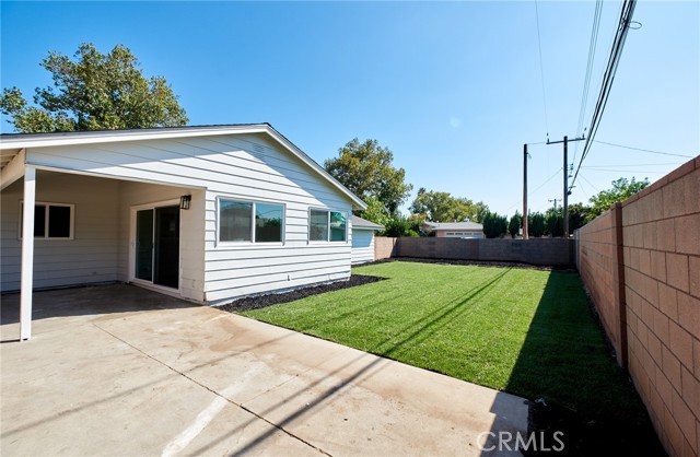 1403 N Siesta Avenue, La Puente CA: https://media.crmls.org/medias/9c24dea5-cfba-45e9-b9bc-53775fc1d45d.jpg