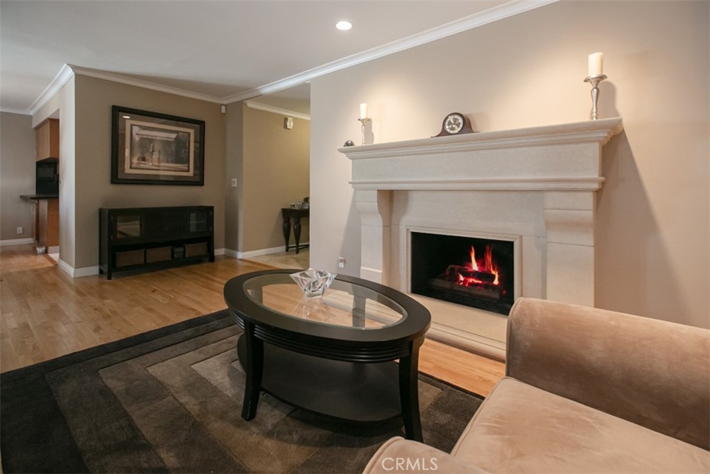 MLS #SR25262437 image #11