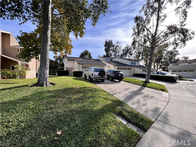 MLS# OC22245028