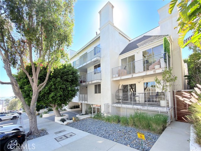 Detail Gallery Image 38 of 50 For 1129 Larrabee St #10,  West Hollywood,  CA 90069 - 2 Beds | 2 Baths