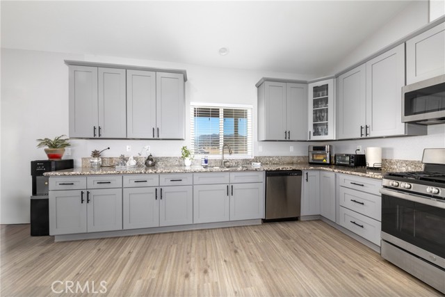 14625 Olema Road, Apple Valley CA: https://media.crmls.org/medias/9c27bac9-3cdb-4d20-a057-52519d262450.jpg