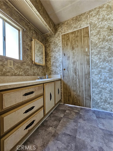 23820 Ironwood Avenue, Moreno Valley CA: https://media.crmls.org/medias/9c27d8c6-fca7-4dbd-a1cf-645b367e029a.jpg