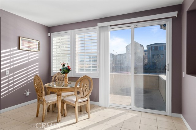 Detail Gallery Image 18 of 40 For 6064 Snapdragon, Corona,  CA 92880 - 4 Beds | 2/1 Baths