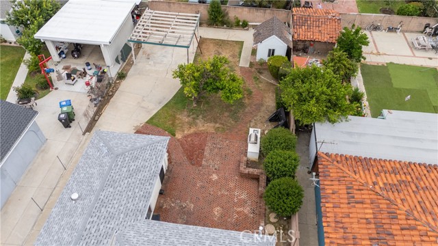 20934 Vose Street, Canoga Park CA: https://media.crmls.org/medias/9c287532-94d6-4b3c-ae6e-e2afa3831d47.jpg