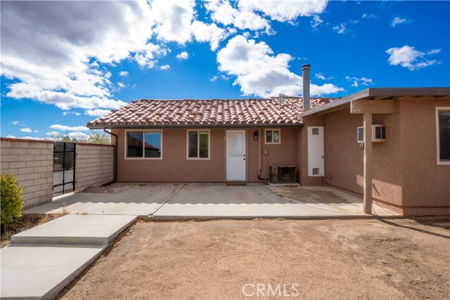 Detail Gallery Image 48 of 75 For 14064 Tioga, Oak Hills,  CA 92344 - 5 Beds | 2/1 Baths