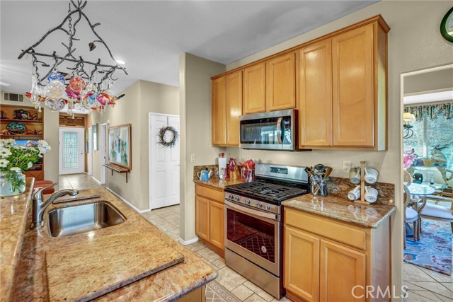 Detail Gallery Image 16 of 50 For 25304 Rolling Greens, Saugus,  CA 91350 - 6 Beds | 4 Baths