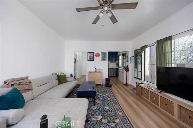 Front Image Thumbnail for CRPW26070133