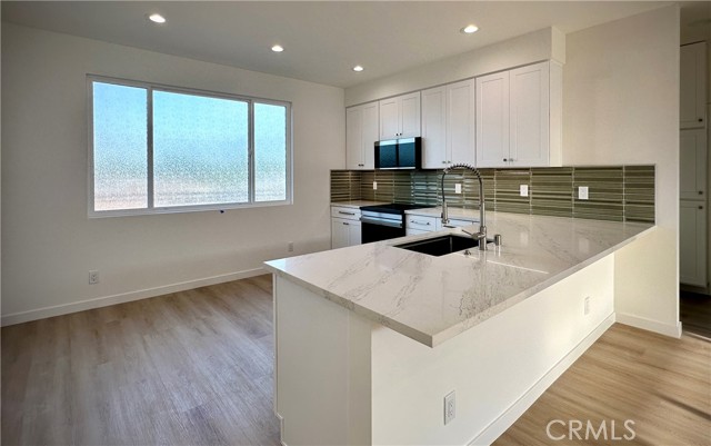 Image 37 of 63 For 6168 Briercrest Avenue