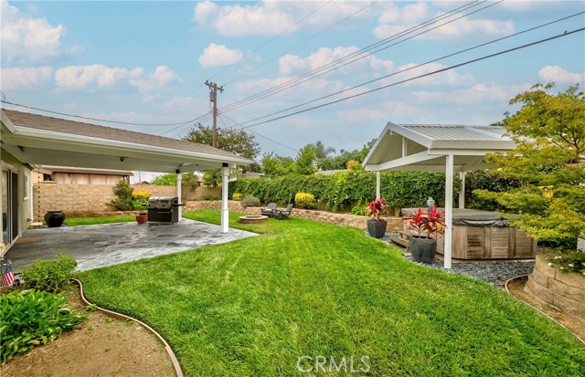 10252 Lorraine Lane, Cypress CA: https://media.crmls.org/medias/9c299ba8-3ae9-4344-81fe-54c311ba7554.jpg