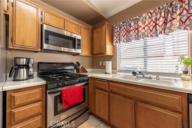 Detail Gallery Image 14 of 28 For 510 Monika Ct, Beaumont,  CA 92223 - 2 Beds | 1 Baths