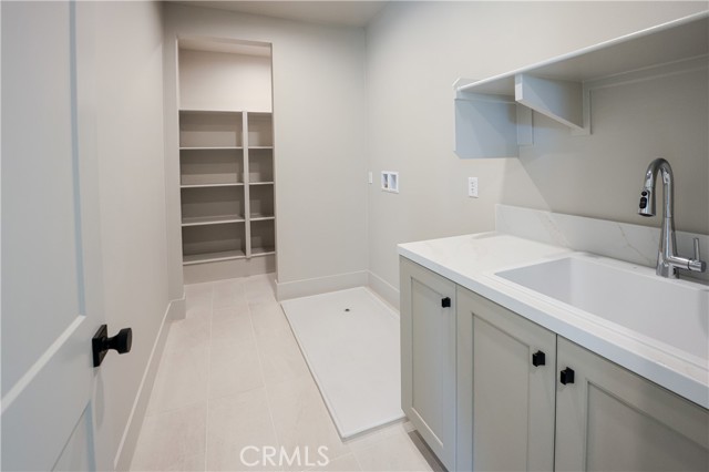 118 Mossvine, Irvine CA: https://media.crmls.org/medias/9c2abc91-79e3-4f41-ab46-a423eb6f7549.jpg