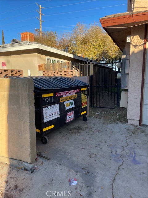 Detail Gallery Image 9 of 18 For 1011 W Avenue H12, Lancaster,  CA 93534 - – Beds | – Baths