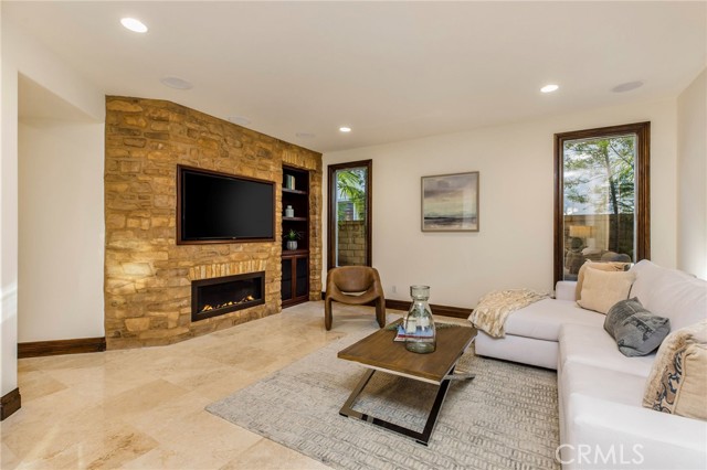 Detail Gallery Image 18 of 75 For 11 Sunswept Mesa, Aliso Viejo,  CA 92656 - 5 Beds | 4/1 Baths
