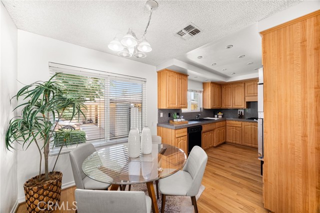 1517 Pamela Crest, Redlands CA: https://media.crmls.org/medias/9c2c9052-01da-47a5-b711-34209a5c785b.jpg