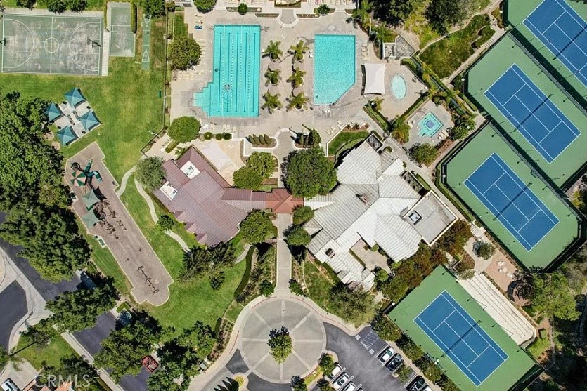 MLS #OC25251962 image #48