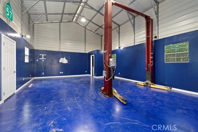 10854 Beltramo Circle, Riverside CA: https://media.crmls.org/medias/9c2cb936-ec2c-473f-8c94-e78712d0d644.jpg