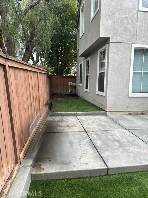 68 Kyle Court, Ladera Ranch CA: https://media.crmls.org/medias/9c2ce735-178a-4377-8a9e-f6cfd0d5f221.jpg