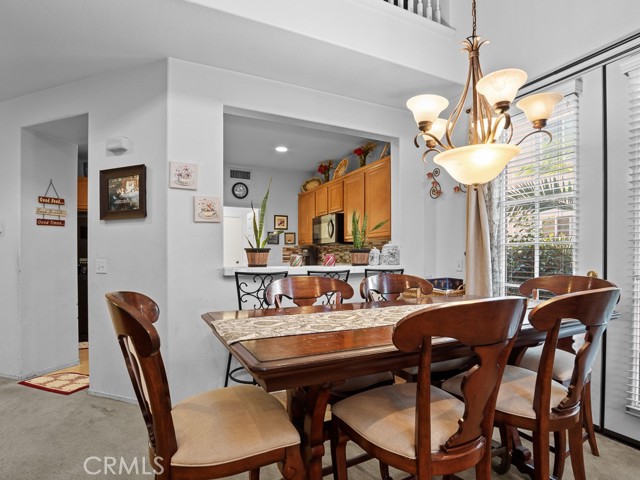 Detail Gallery Image 17 of 55 For 9425 San Bernardino Rd, Rancho Cucamonga,  CA 91730 - 4 Beds | 3 Baths