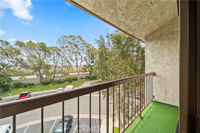 Image 5 of 17 For 13601 Del Monte Drive 75