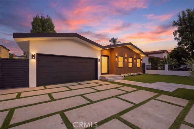 Front Image Thumbnail for CRSR26087130