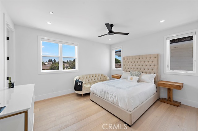 Detail Gallery Image 32 of 40 For 2507 Alta Vista Dr, Newport Beach,  CA 92660 - 5 Beds | 4/1 Baths