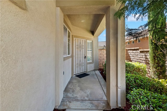 Detail Gallery Image 4 of 41 For 29527 Cedar Glen Ln, Menifee,  CA 92584 - 2 Beds | 2 Baths