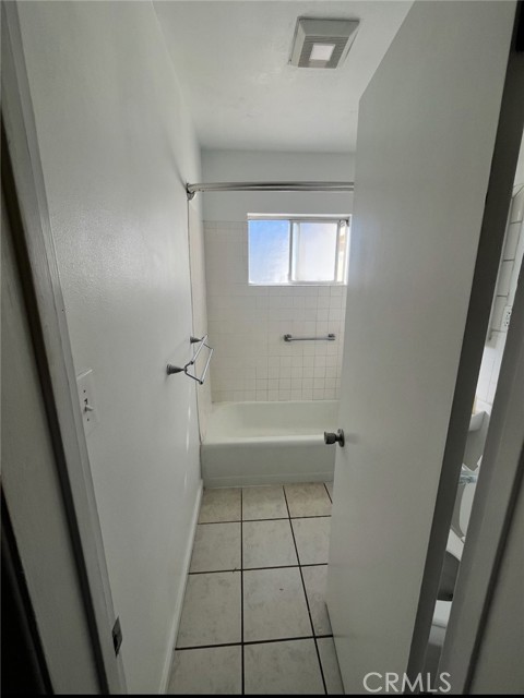 Detail Gallery Image 7 of 11 For 4136 Eileen St, Riverside,  CA 92504 - 4 Beds | 2 Baths