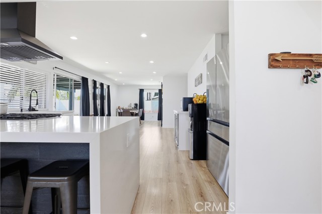 Detail Gallery Image 8 of 47 For 2019 N Hietter, Simi Valley,  CA 93063 - 3 Beds | 3 Baths