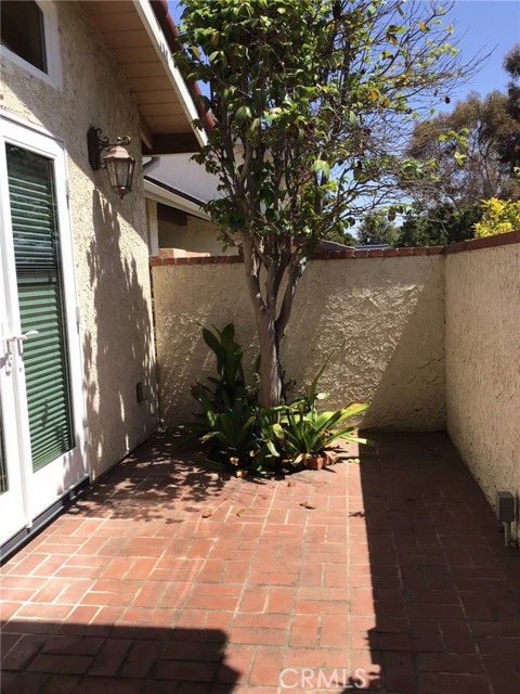 Detail Gallery Image 7 of 50 For 25541 Rolling Hills Way, Torrance,  CA 90505 - 3 Beds | 3 Baths
