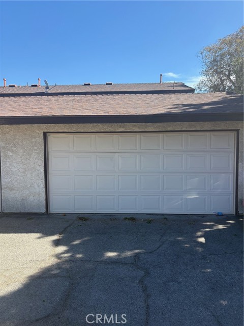 8457 Burnet Avenue, 1 photo 11