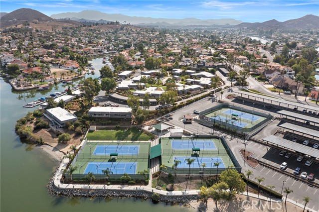 Detail Gallery Image 38 of 43 For 22400 Canyon Club, Canyon Lake,  CA 92587 - 3 Beds | 2 Baths