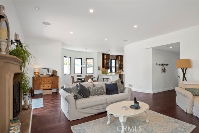 Family Room towards Breakfast Nook & Kitchen