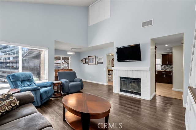 1105 W Victoria Street, Rialto CA: https://media.crmls.org/medias/9c36a38b-3c19-4f21-adf7-de51ae5bd7a6.jpg