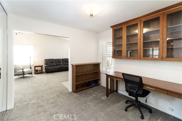 6815 Arthur Court, Chino CA: https://media.crmls.org/medias/9c377d5f-f500-4da1-affc-8e714a68cdef.jpg