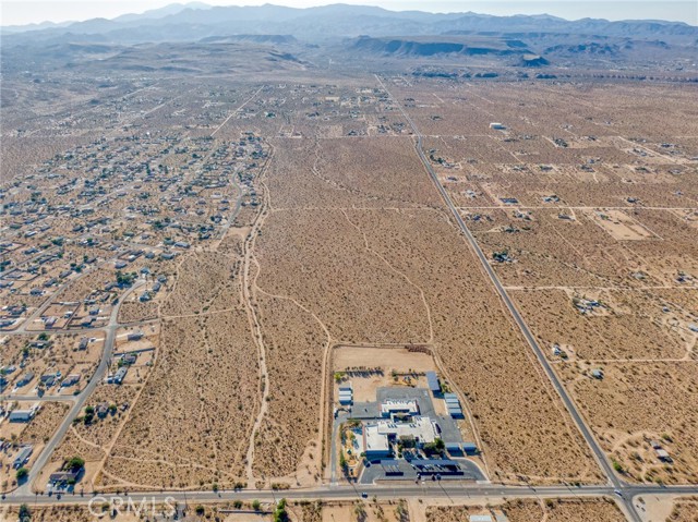 Detail Gallery Image 9 of 14 For 0 Aberdeen Road, Yucca Valley,  CA 92284 - – Beds | – Baths