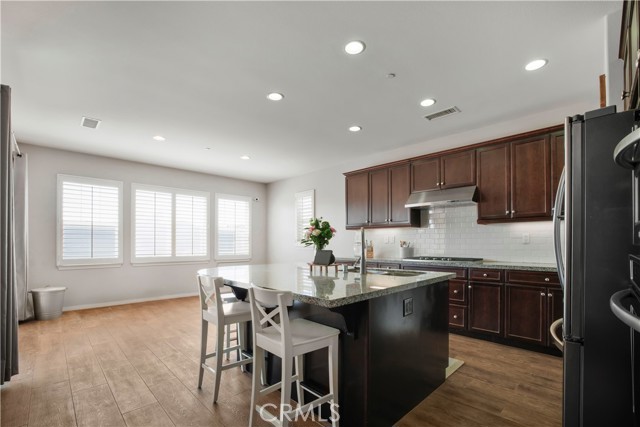 14450 Willamette Avenue, Chino CA: https://media.crmls.org/medias/9c39ac55-c102-44ec-810c-7d3493e48839.jpg