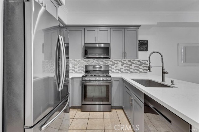 Front Image Thumbnail for CRTR25221788