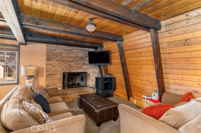 Detail Gallery Image 22 of 37 For 508 Waynoka Lane, Big Bear Lake,  CA 92315 - 3 Beds | 2 Baths