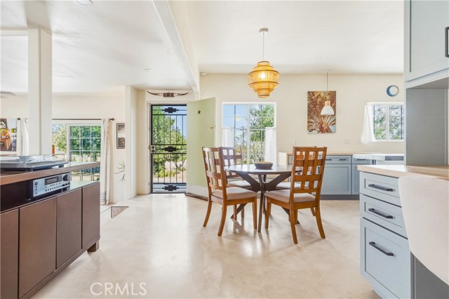 Detail Gallery Image 3 of 62 For 56833 Oakwood, Yucca Valley,  CA 92284 - 2 Beds | 2/1 Baths